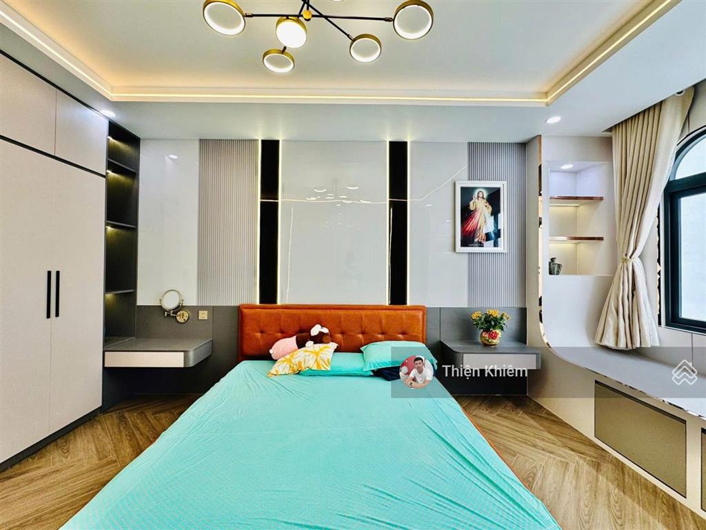 Nhà bán mặt tiền kinh doanh phạm huy thông  p6  gò vấp  4m x 21m  6 lầu có thang máy