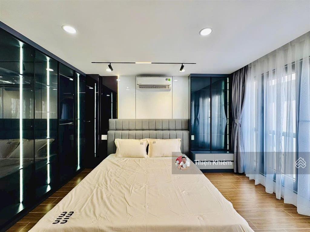 Nhà bán có thang máy kế bên công viên văn hóa gò vấp  nguyễn văn lượng  p17  5 lầu mới