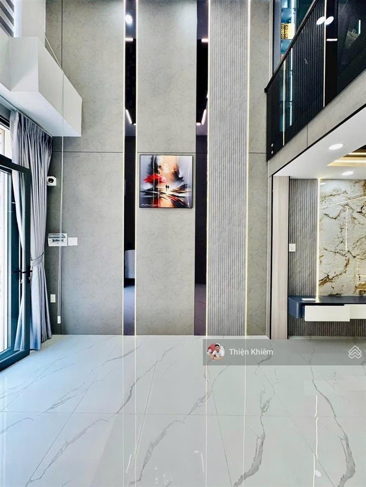 Nhà bán có thang máy kế bên công viên văn hóa gò vấp  nguyễn văn lượng  p17  5 lầu mới