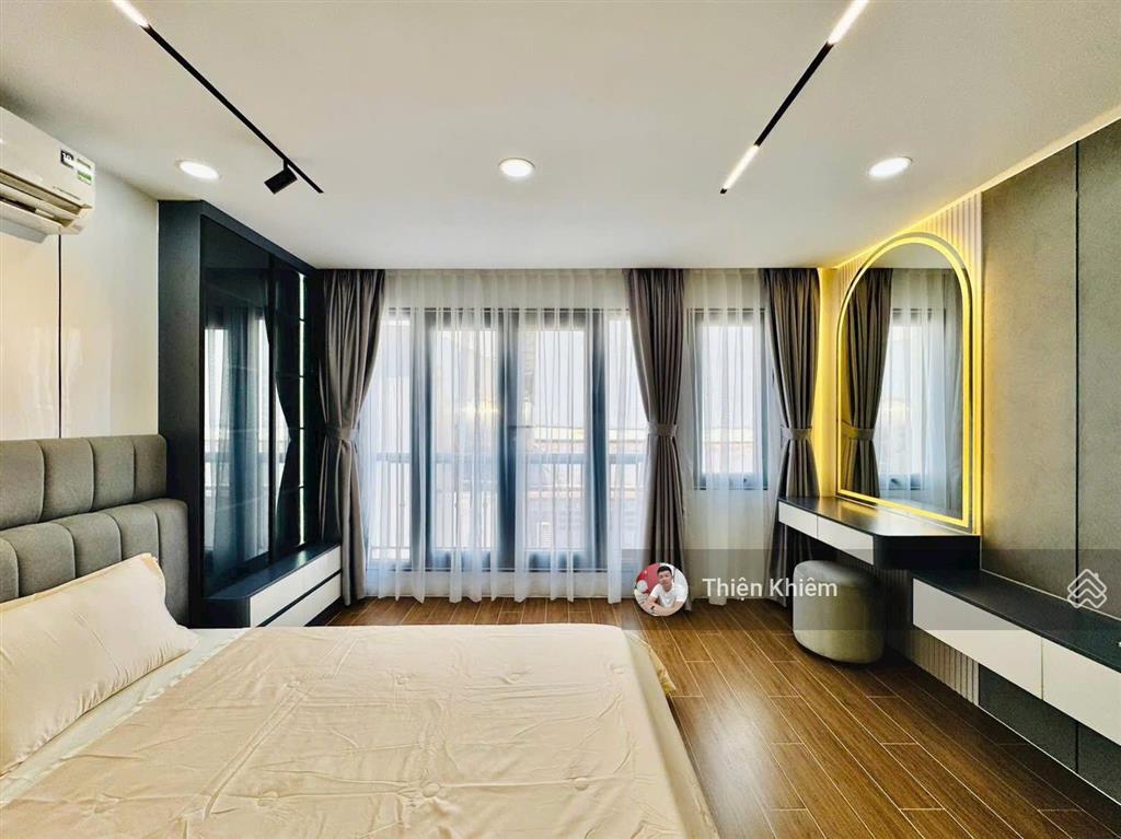 Nhà bán có thang máy kế bên công viên văn hóa gò vấp  nguyễn văn lượng  p17  5 lầu mới