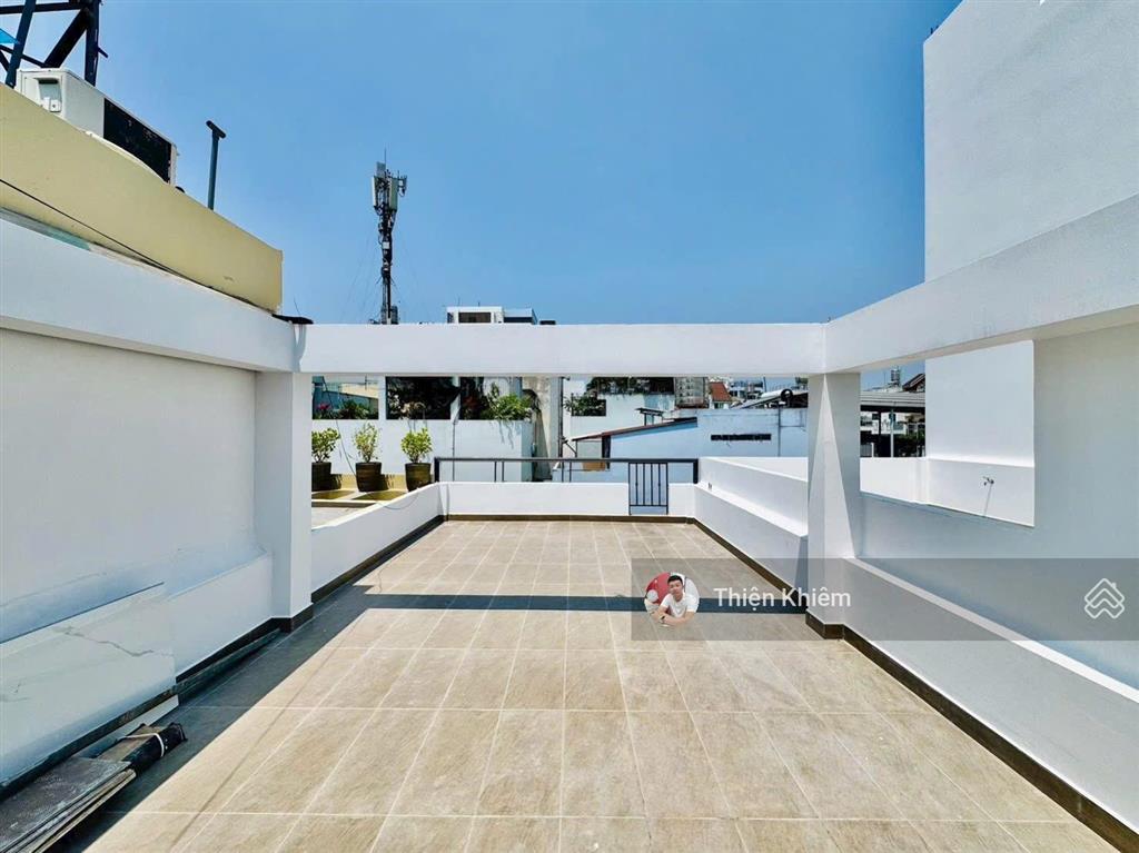 Nhà bán có thang máy kế bên công viên văn hóa gò vấp  nguyễn văn lượng  p17  5 lầu mới
