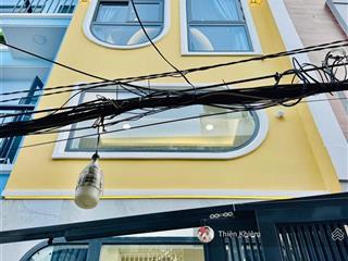 Nhà bán kế bên chợ gò vấp đường lý thường kiệt  p7  gò vấp  5 lầu mới