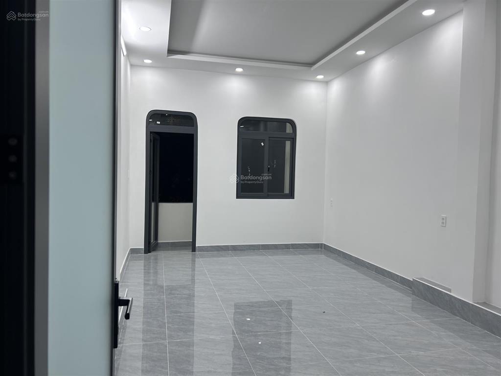 Cho thuê nhà riêng tại trịnh hoài đức