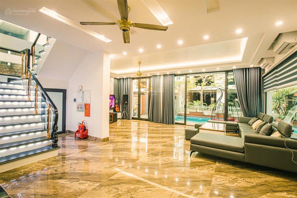 Bán gấp biệt thự flc tiêu chuẩn 5*, giá tham khảo tốt trong khu vực