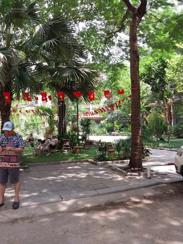 Bán nhà riêng, nguyên căn đường lê văn lương, 30m ra đường lvl, dt 156m2, mt 9m, 46 tỷ. 0981 585 ***