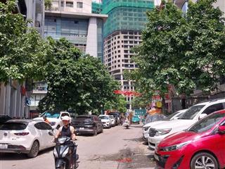 Bán nhà riêng, nguyên căn đường lê văn lương, 30m ra đường lvl, dt 156m2, mt 9m, 46 tỷ. 0981 585 ***