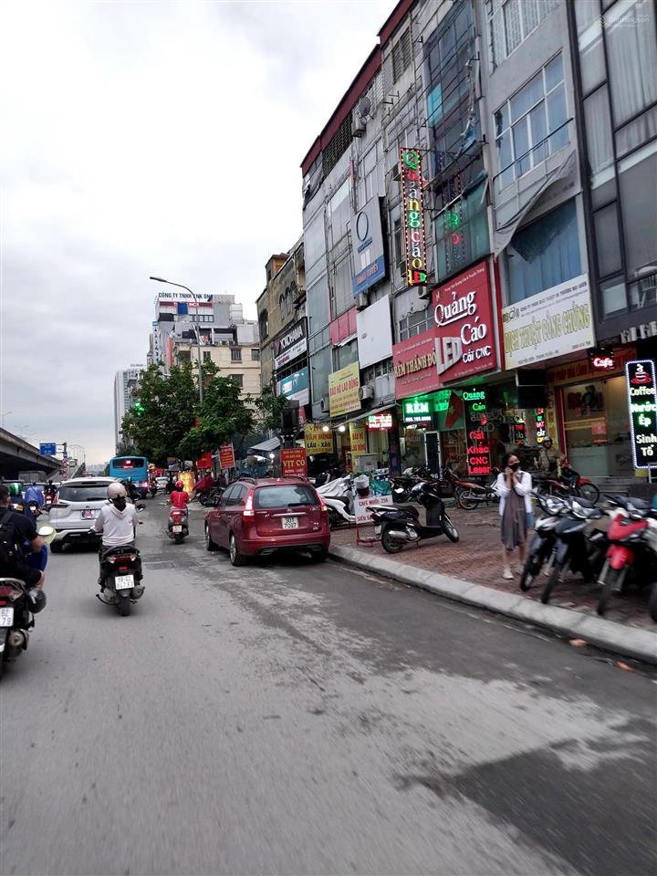 Bán nhà riêng nguyễn xiểnphân lôoto tránhngõ thông kd30m ra nguyễn xiển, 21mx5t, mt4m. 8,2 tỉ