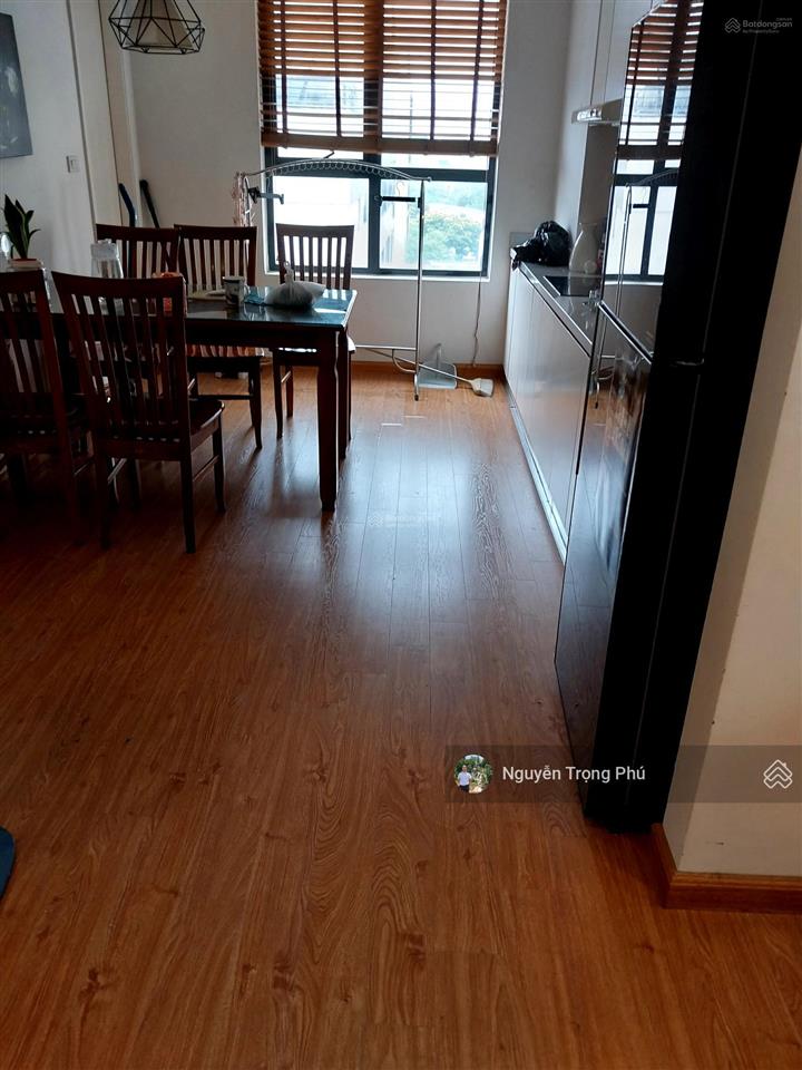 Bán chung cư hong kong tower đống đa  lô góc  2 thoáng  74,5m2 2n 2wc giá 6,7tỷ.  0981 585 ***