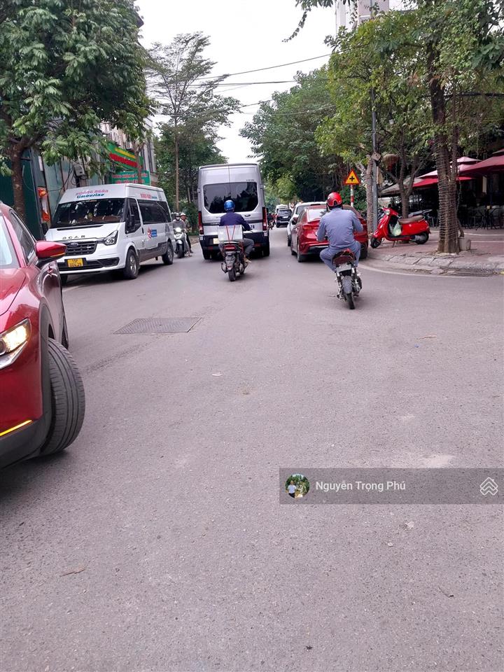 Bán nhà đất tại phố đỗ nhuận, bắc từ liêmlô gócvỉa hèdt 120m24tmt 20m48 tỷ.0981 585 ***