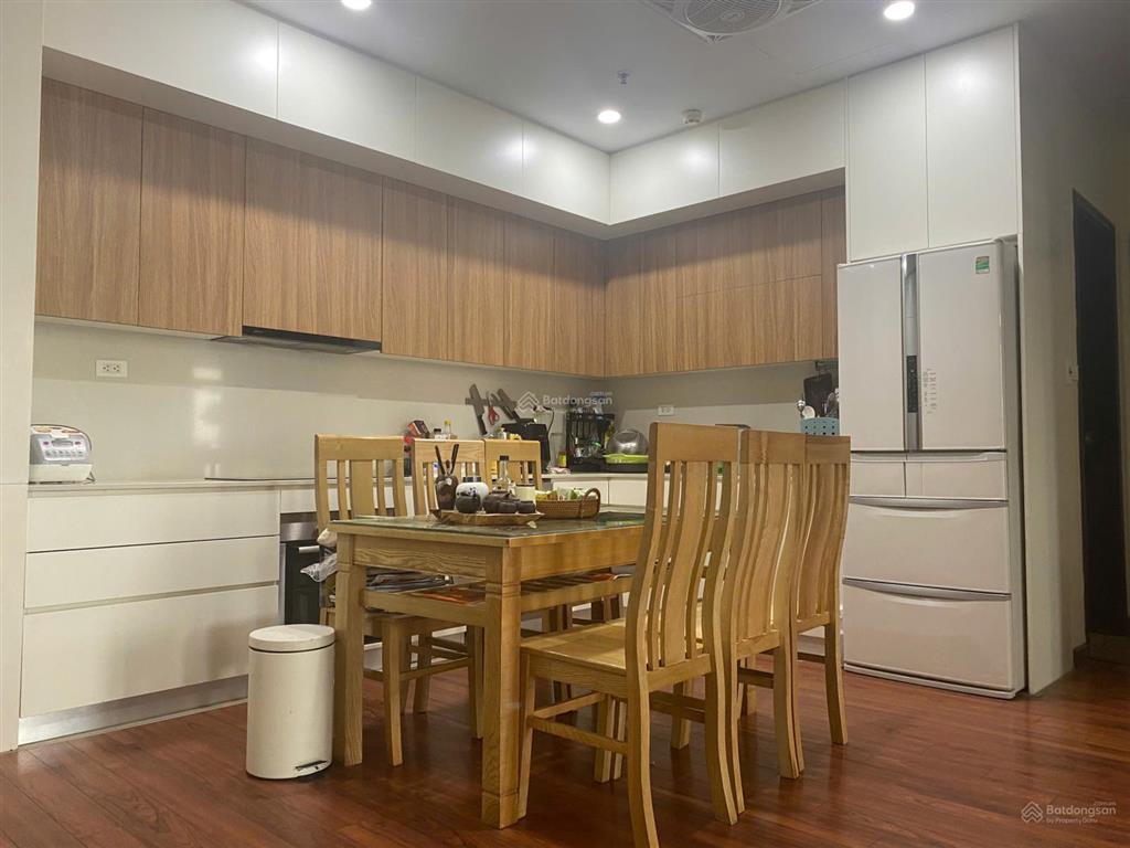 Bán căn hộ chung cư royal city, nguyễn trãi, hà nội, dt 129m2, 2 ngủ, 2 wc, giá 16 tỷ.0981 585 ***