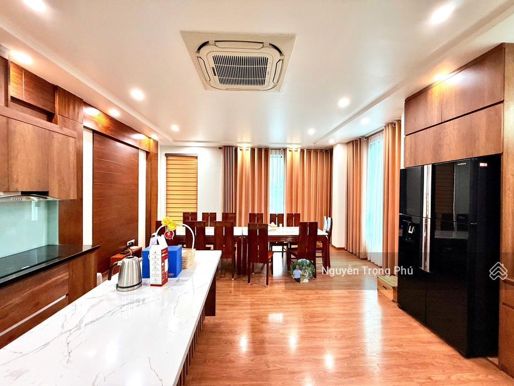 Nhà khu đất dịch vụ đào đất hàng bè p. kiến hưng  hà đôngkdvỉa hèdt 50m2x5tmt 4mgiá 13,5 tỷ