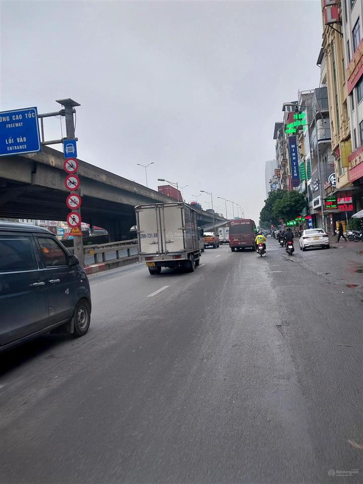 Bán nhà mặt phố nguyễn xiển, thanh xuân, kinh doanh khủng, dt 180m2, mt 16m, giá 43.1tỷ. 0981 585 ***