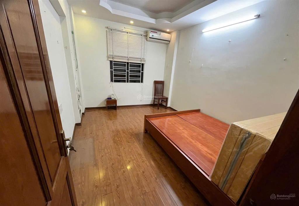Cho thuê nhà nguyên căn, nhà riêng tại phường khương đình, thanh xuân, 5t, 5pn, 4wc, 40m2, 15tr/th