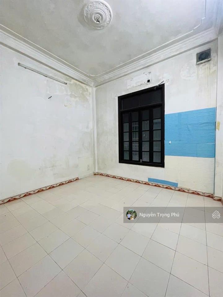 Bán nhà mặt phố trần cung, kinh doanh, qh ổn, dt 135m2, 2 tầng, mt 5.5m, 28 tỷ.  0981 585 ***