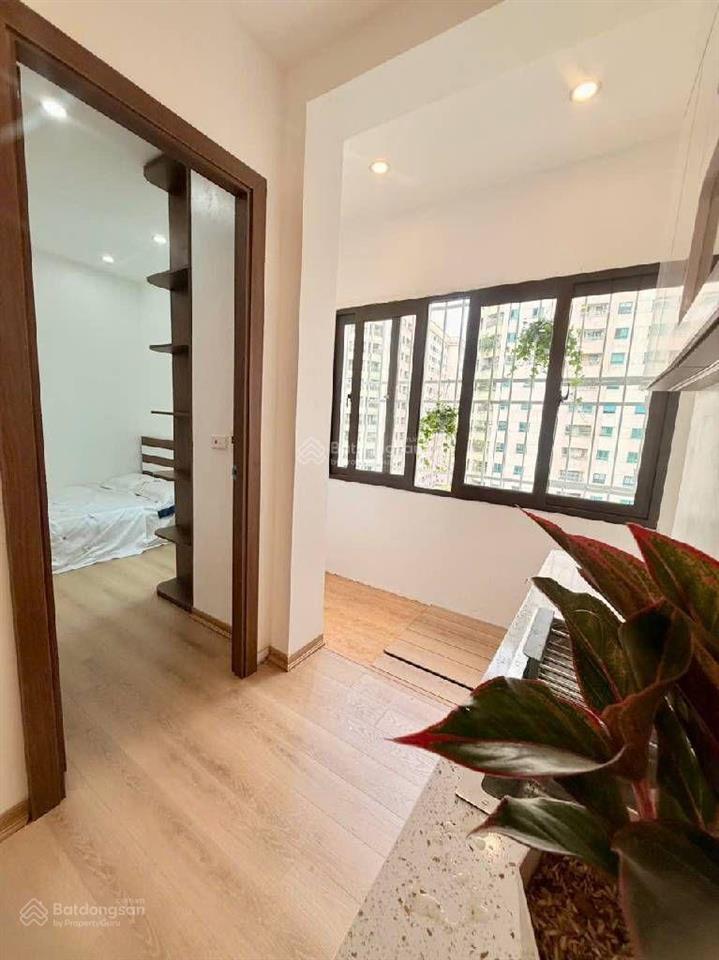 Bán căn hộ chung cư tại phố hoàng đạo thúy, 3pn 2wc, dt 104m2, giá 7.7 tỷ.  0981 585 ***