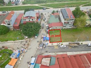 Đất ngay cổng chợ thị trấn hưng hoá lô góc 2 mặt tiền chính chủ