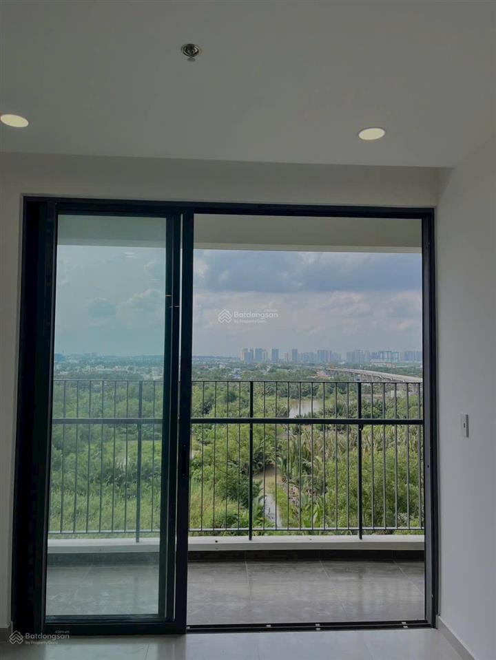 Cho thuê căn hộ mt eastmark giá chỉ 5.5tr/ tháng miễn phí quản lý 1 năm