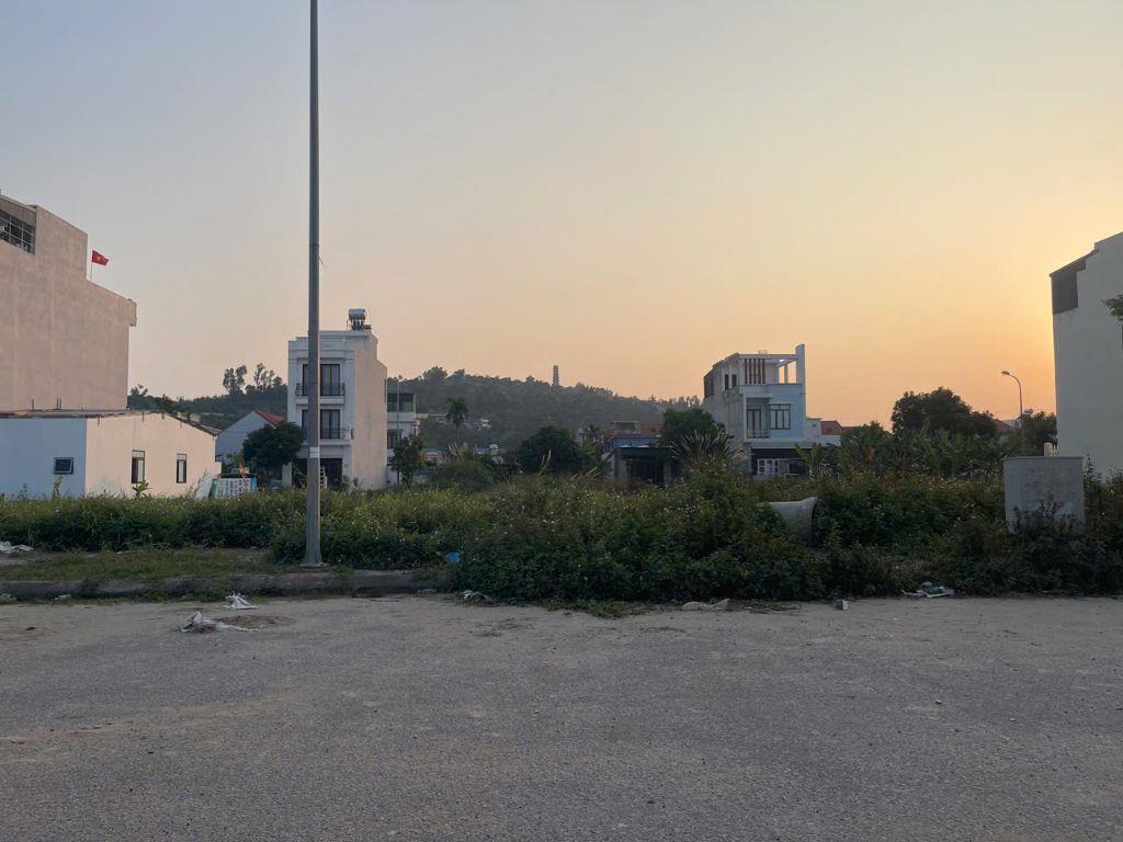 🆘🆘🆘Hàng tuyến 1 đường 43m TĐC Ngọc Xuyên, Đồ Sơn, Hải Phòng 100m