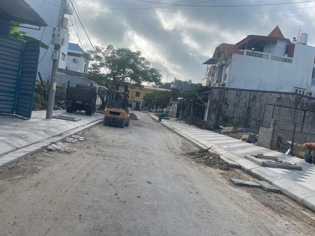 Cắt lỗ sâu tuyến 2 thanh niên, phường đồ sơn, hải phòng 100m2