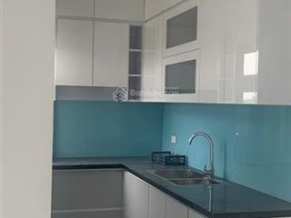 Nhà đẹp thang máy 6 tầng oto đỗ cổng dân xây mới đẹp đón tết các bác ơi