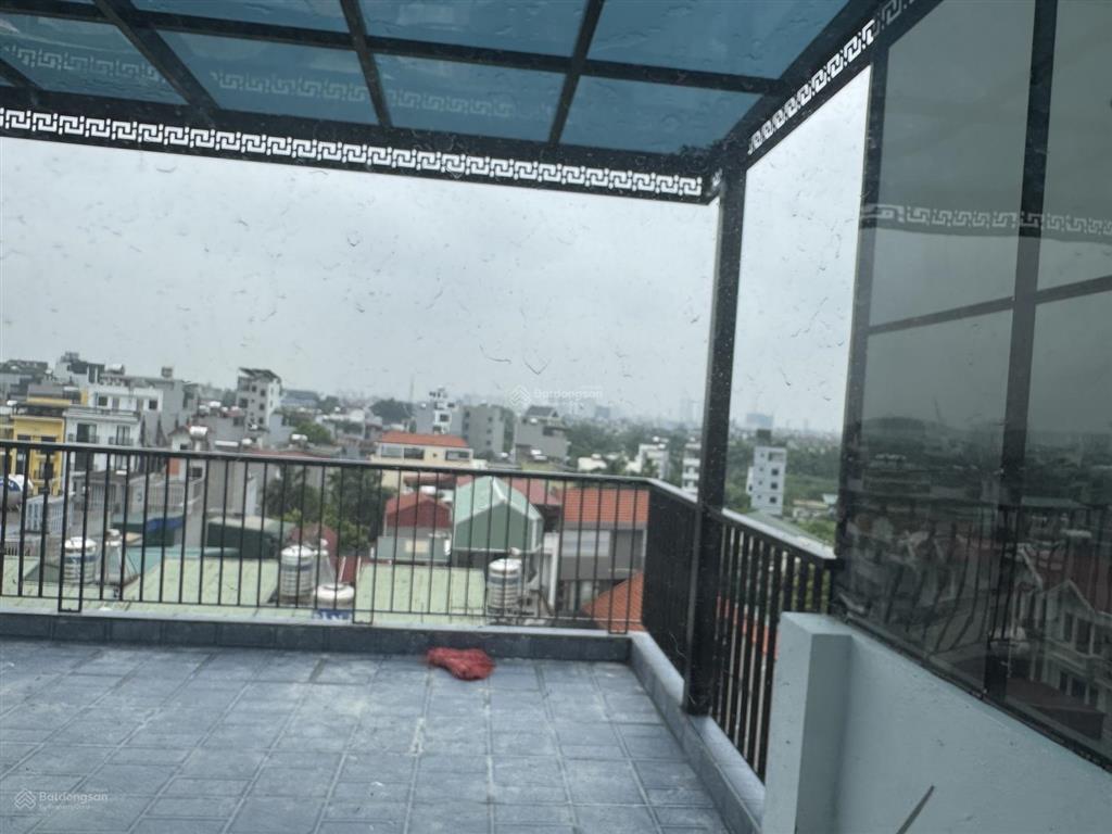 Chủ nhà nhờ bán căn nhà 7 tầng thang máy ô tô tầng 1 nhà phong cách mỗi tầng 1 phòng giá hời khu