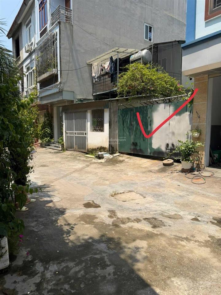 Việt hưng  đất ô tô tránh  đường bàn cờ  sát đường 40m  50m2 mt 4m  10 tỷ hơn chút thôi ạ