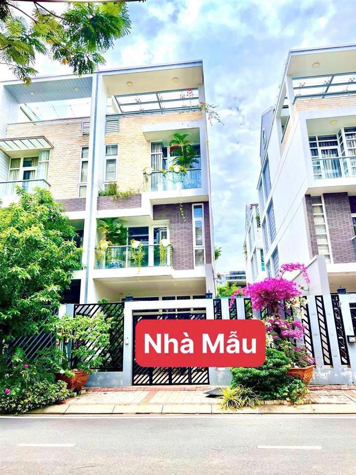 Định cư nước ngoài  chính chủ bán gấp biệt thự & nhà phố jamona q.7, dt 7x20m & 5x19m, giá 15 tỷ