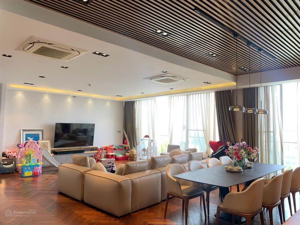Hàng ngộp chính chủ bán mặt tiền nhà phố dt 6 x 22m (132m2)  giá 17 tỷ, phú mỹ vạn phát hưng q.7