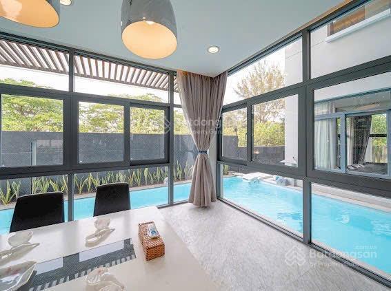 Chính chủ bán gấp lô biệt thự mặt tiền sadeco ven sông q7, dt 7x18m (126m) giá 19 tỷ, sổ hồng