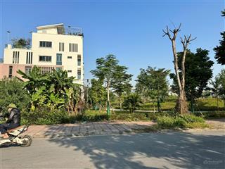 Chính chủ bán lô đất 107m2, mt 6m ngay công viên ngọc thụy, oto đỗ cửa, gần ngọc lâm, nguyễn văn cừ