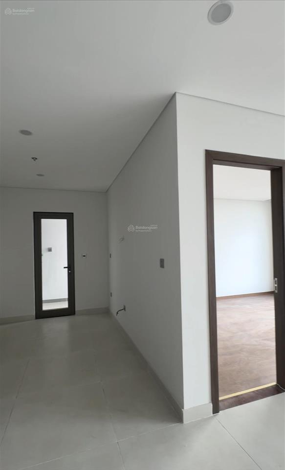 Bán nhanh căn 101m tầng cao 6,5 tỷ, 3pn2wc, nhận nhà ở ngay, sẵn hợp đồng giao dịch
