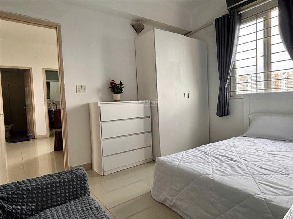 Tìm nữ ở ghép(11) chung cư, quận 2, tiện di chuyển quận 1,thảo điền,bình thạnh, quận 9, quận 7