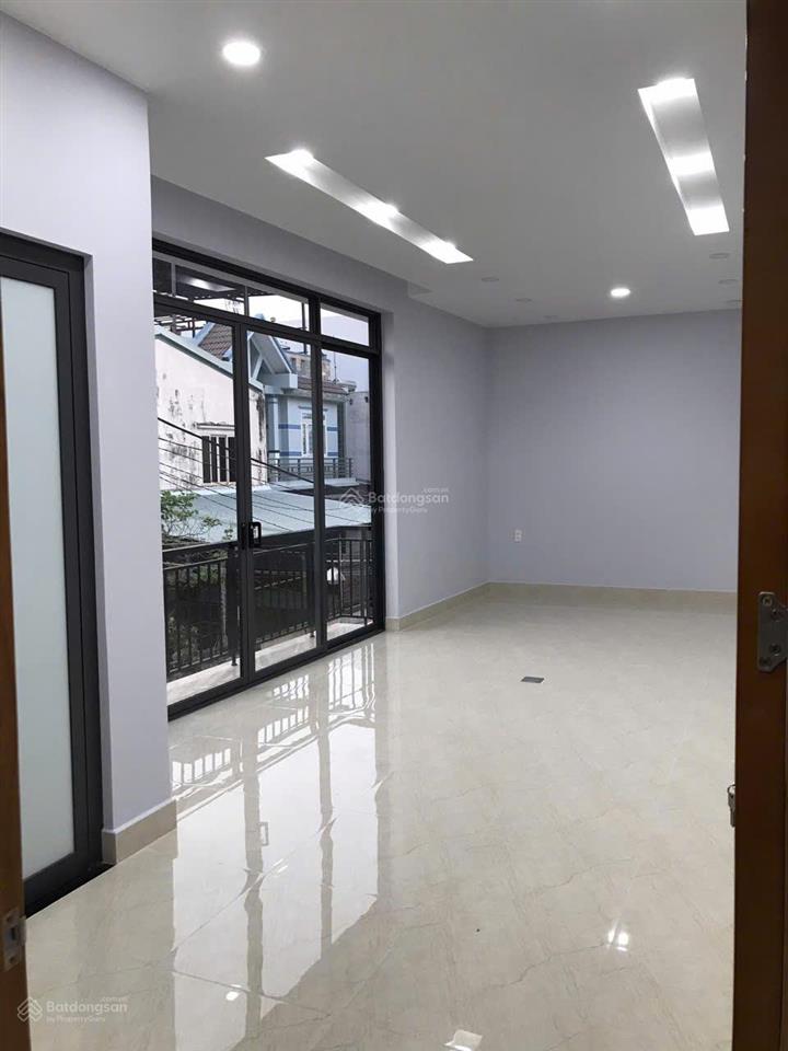 Bán gấp nhà mới 2 mặt hẻm song hành ql22 & ql22  có sẵn hợp đồng thuê 15tr/tháng