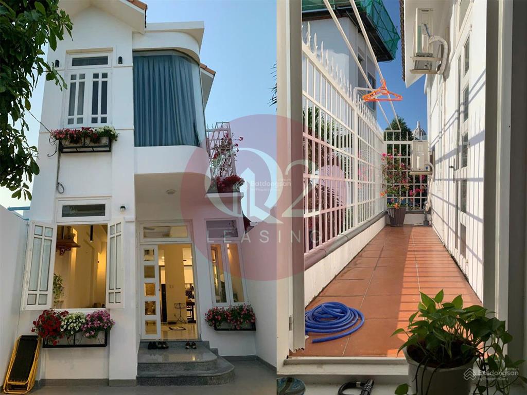 Bán nhà thảo điền có sân vườn đẹp, diện tích 120m2, xe hơi về đến nhà, có chỗ đậu xe, sẵn sổ 23.5tỷ