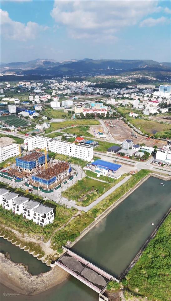 Chính chủ bán ô đất b512 243m khu đô thị cao xanh hà khánh b