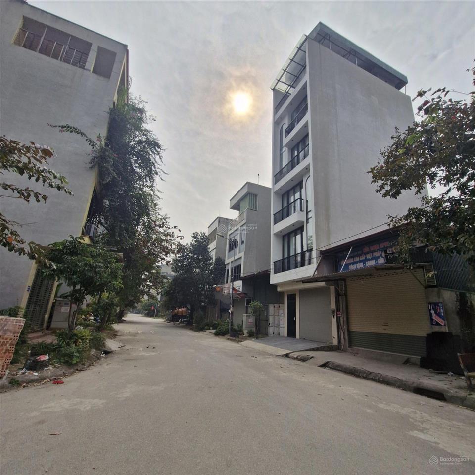 Bán nhà vạn phúc  hà đông. dt 77m2  mt 5.5m  7t thang máy  thông sàn vị trí làm văn phòng