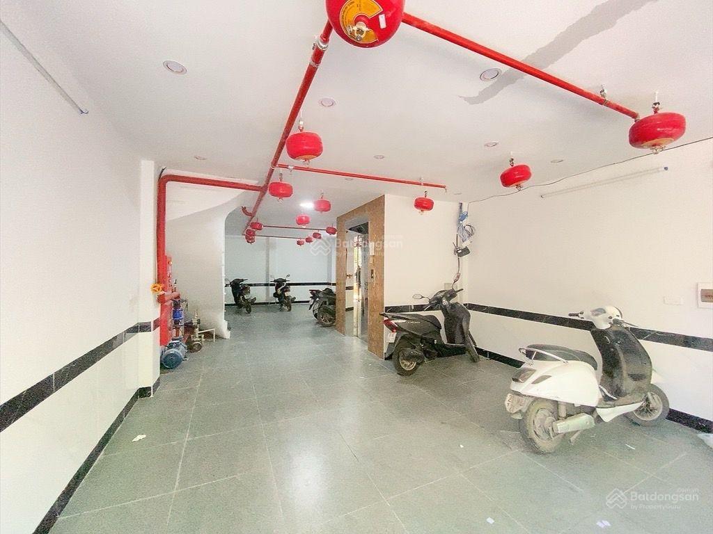 Nhà 7 tầng thang máy  22 phòng khép kín.
đường 3 ô tô tránh.
vị trí bán kính cách chợ hà đông.