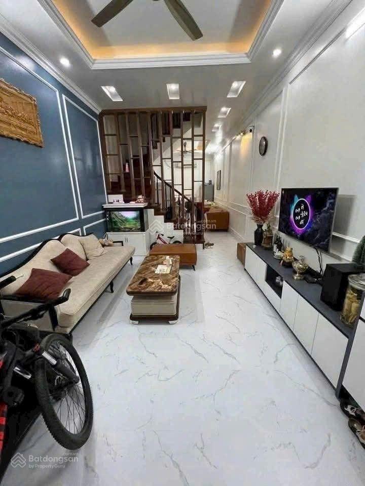 Cần bán nhà tại khu đấu giá dương nội ngay gần đường lê quang đạo, lê trọng tấn