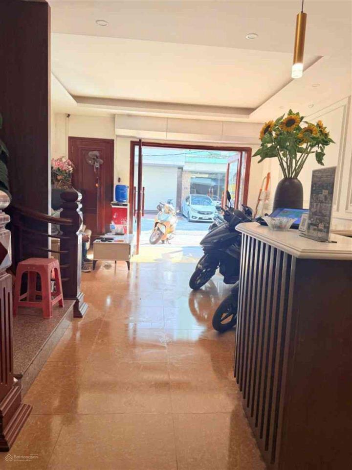 Liền kề khu đô thị mỗ lao dòng tiền 3 tỷ 1 năm.