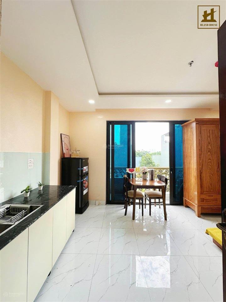 Hiếm ccmn 7 tầng thang máy dòng tiền 800 triệu/năm khu đấu giá phú lương  7 tầng thang máy