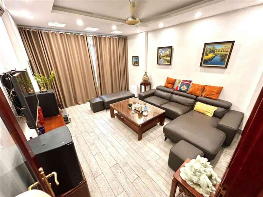 Liền kề khu dịch vụ hà trì hà đông. diện tích 55m2, 6 tầng kiên cố, thiết kế hiện đại