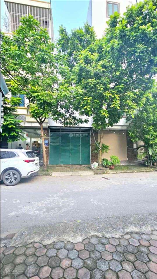Liền kề dương nội phân lô vỉa hè ô tô tránh nhau, giá chỉ 12 tỷ nhỉnh  50m², mt 4m
