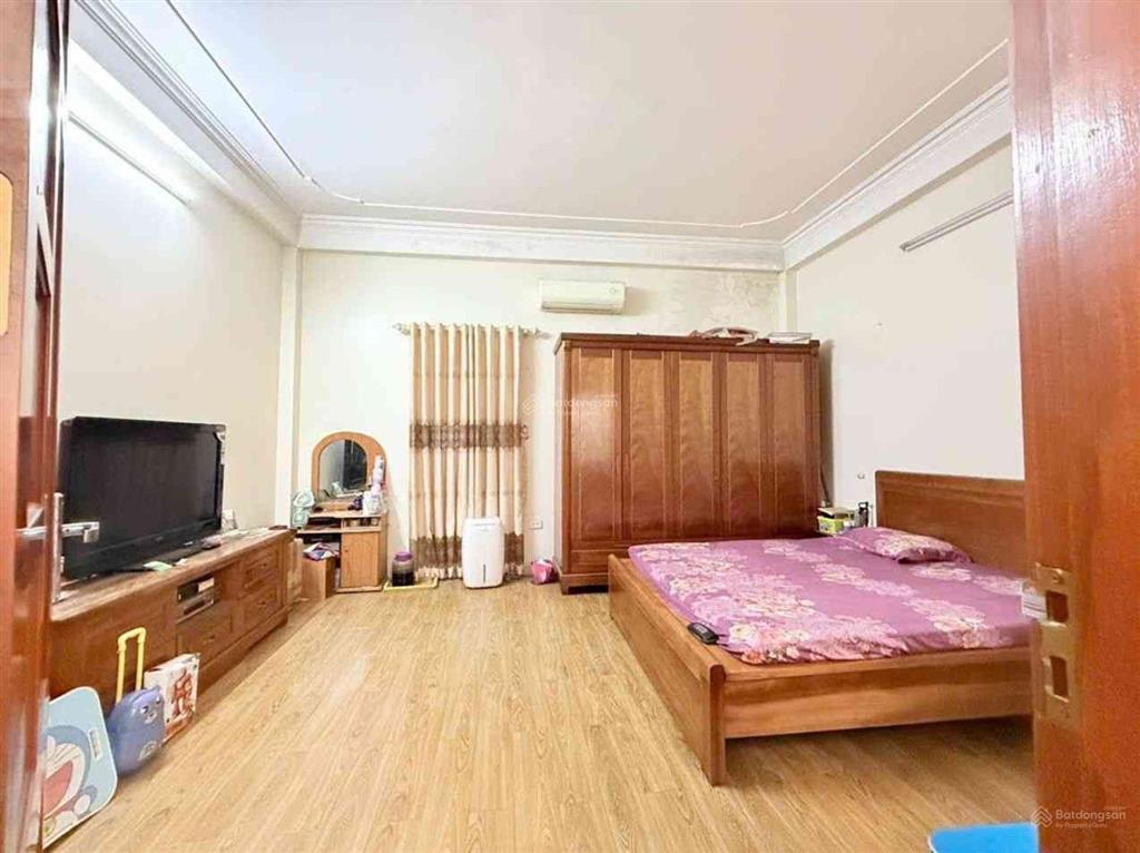 Phân lô xa la vỉa hè 2 ô tô tránh hiếm hàng. diện tích 56m, 6 tầng, mặt tiền 5m cực đẹp