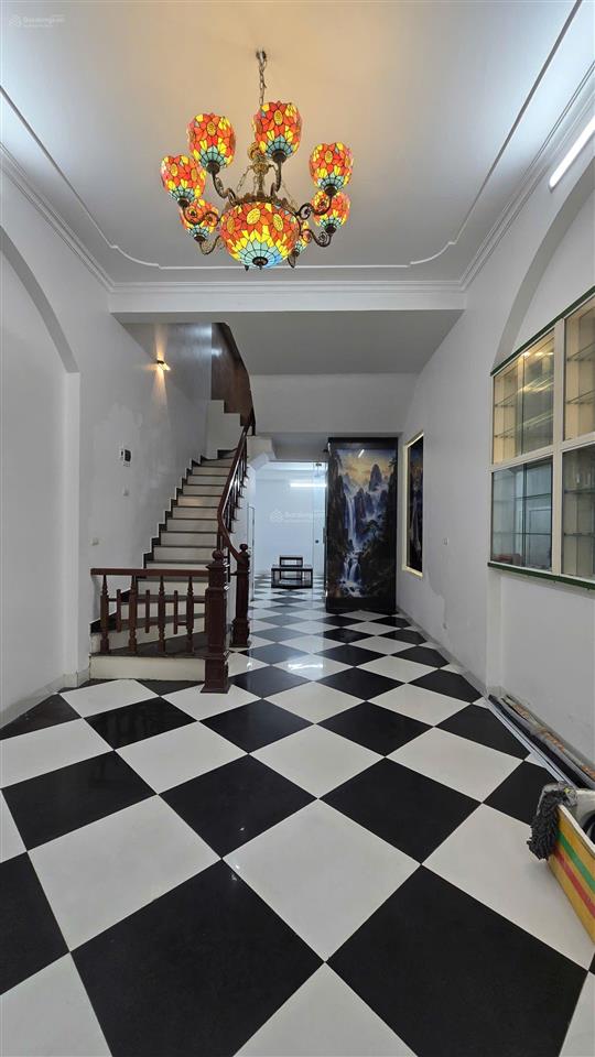 Liền kề hàng bè kiến hưng trục kinh doanh đẹp giá tốt  dt 50m2  5 tầng