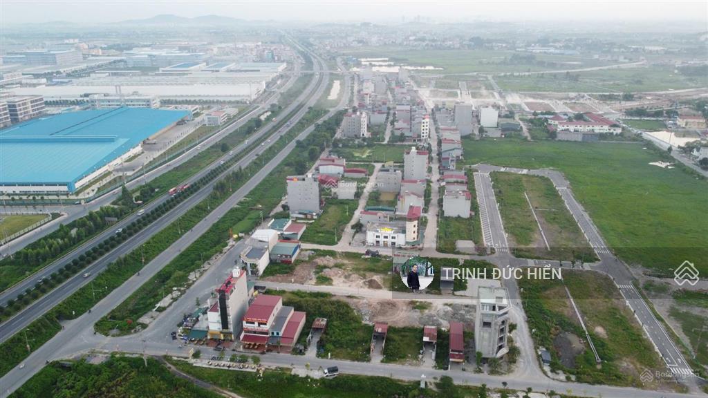 Bán đất đẹp ven kcn việt yên, vị trí trung tâm sổ đỏ 72m2 kinh doanh được luôn giá từ 2.x tỷ