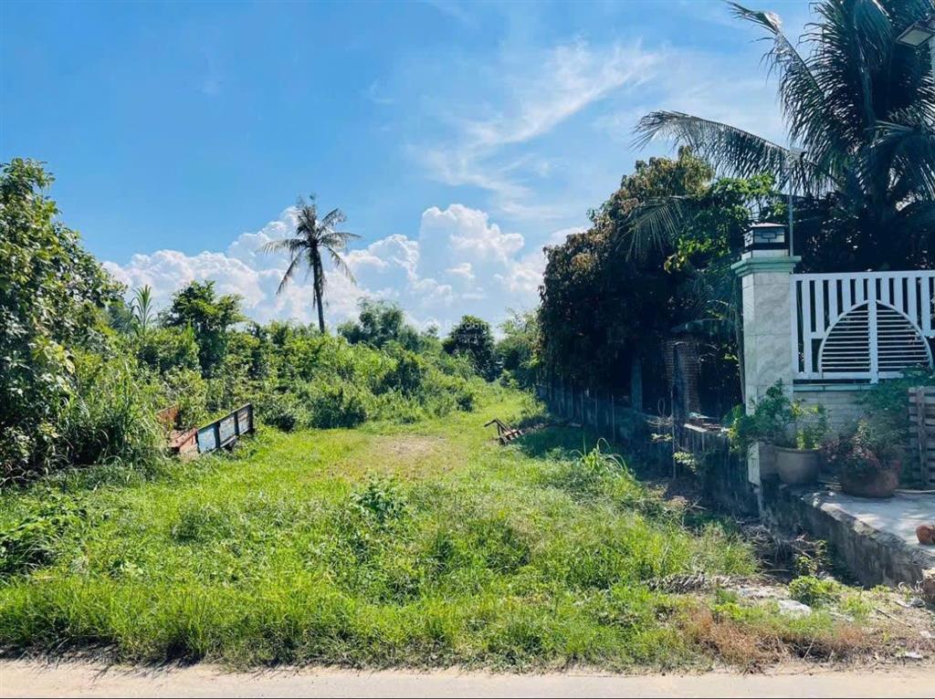 300m2 thổ cư 100m đường nhựa hiện hữu