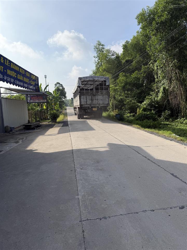 Mt nguyễn thị chiên, sát bên thị trấn củ chi
