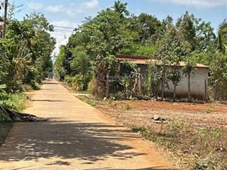 Bán đất tại hẻm cấp 1, quốc lộ 14, xã cuôr đăng, giá cực chất chỉ với 575 triệu, 100m²