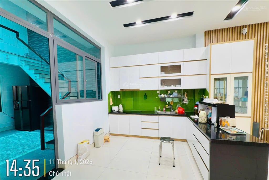 Bán nhà đẹp hẻm 2ôtô ngay đầu hẻm nguyễn an ninh tp. vũng tàu 123m2 xây 4 tầng, 7pn, giá 10,9 tỷ tl