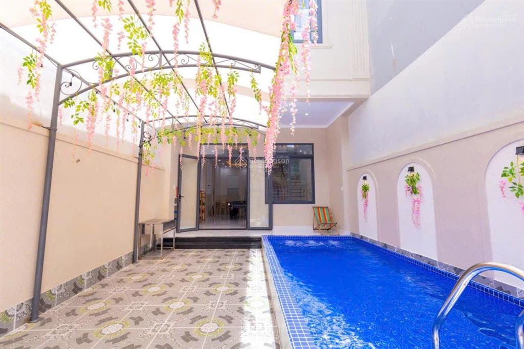 Bán nhà mặt tiền khu á châu p. 2, vũng tàu 1 trệt, 2 lầu hồ bơi sân đậu ô tô, giá 12,9 tỷ tl